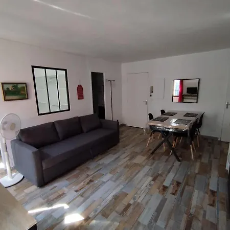 Paradise Port Climatise Apartment